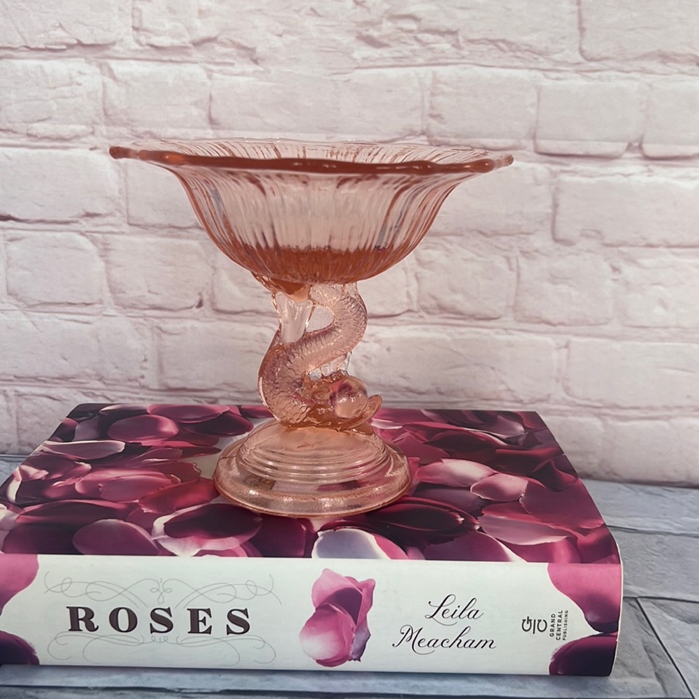 Vintage Pink depression, glass, coy fish Capote